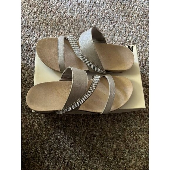 Anne Klein Sport Wedged Sandals Champagne/Gold with Rhinestone NEW size 10 - Picture 2 of 5